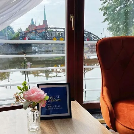 Oda ve Kahvaltı Great Polonia River Boat Wroclaw