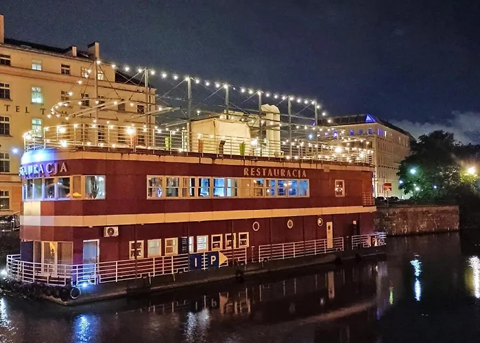 Great Polonia River Boat 住宿加早餐酒店 弗罗茨瓦夫